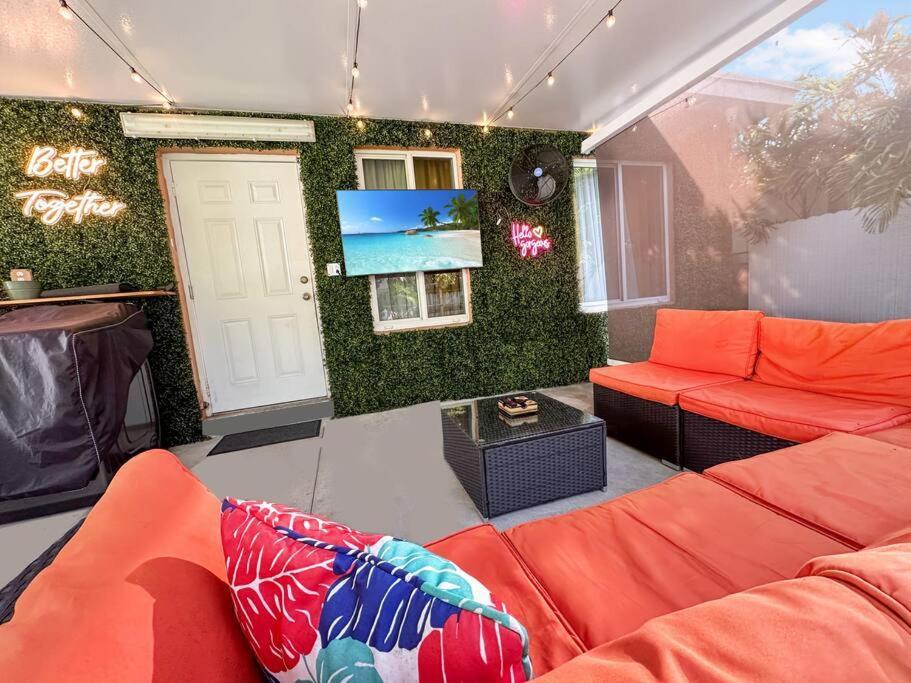 Escape Gameroom, Bar, Bbq, Spacious,King Bed, All Luxury Mattresses, Near Beach, 6 Blocks Away From Bars, Nite Clubs, Res, Shops ميامي المظهر الخارجي الصورة